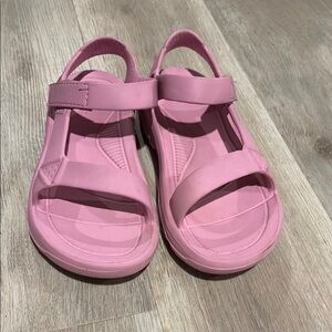 TEVA hurricane drift water Pink Sandals EUC